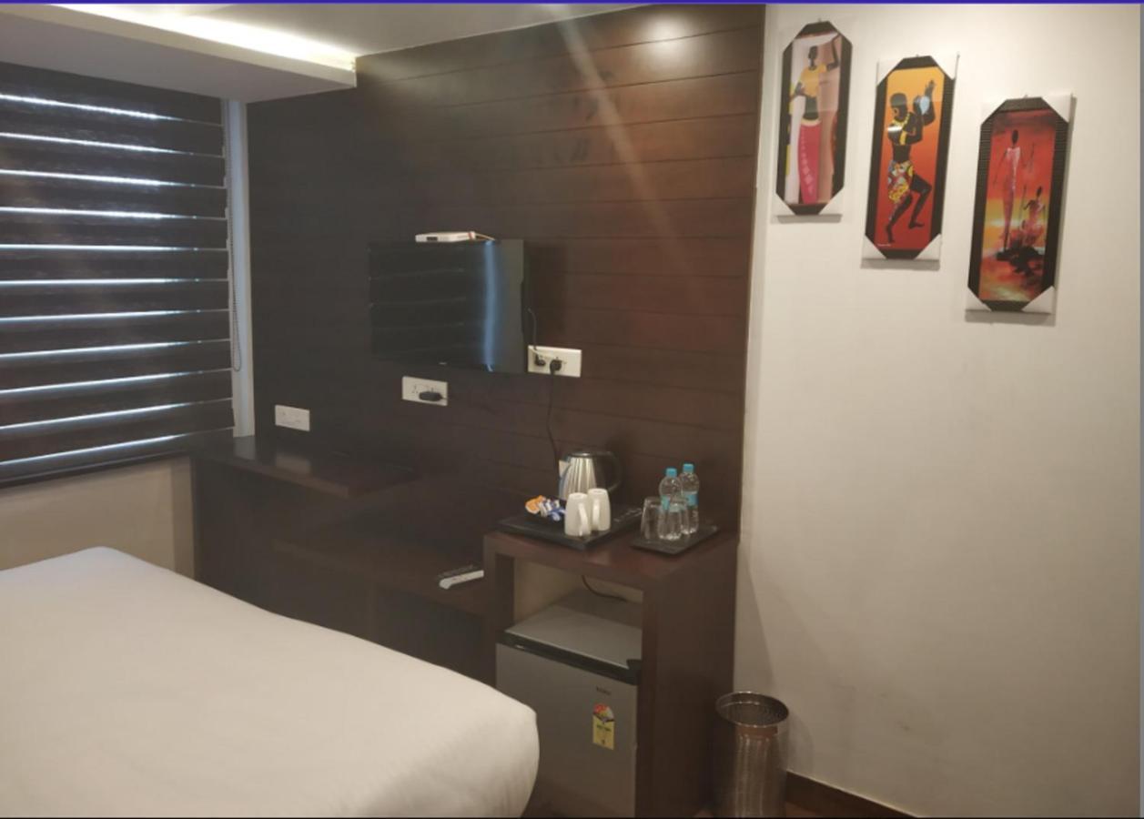 Yashshree Mussoorie Mall Road المظهر الخارجي الصورة